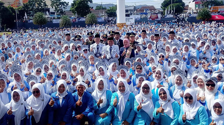 Majalengka Peringati Hari Guru Nasional 2025: Pemerintah Daerah Fokus Perkuat Mutu Pendidikan
